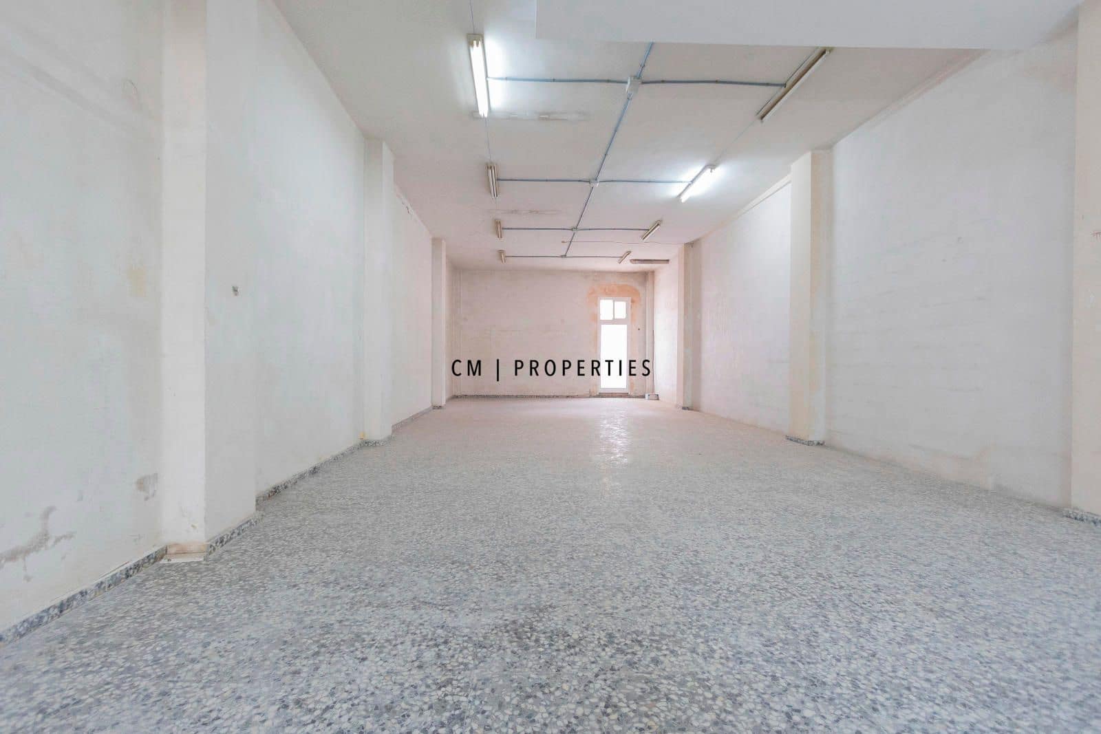 Local Commercial à vendre à Valence ville - 240 000 € (Ref: 10023124)