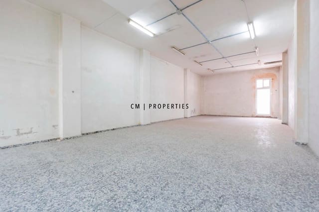Commercieel te koop in Extramurs, Valencia stad - € 240.000 (Ref: 10023124)