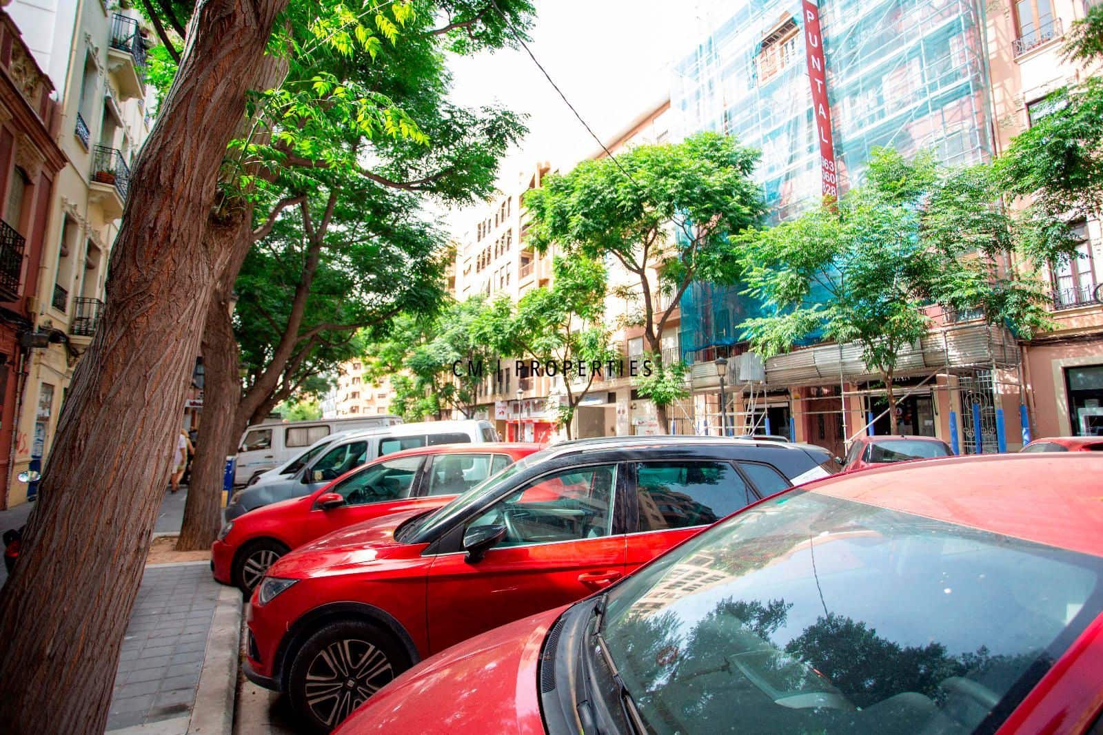 Commercieel te koop in Valencia stad - € 260.000 (Ref: 10023125)
