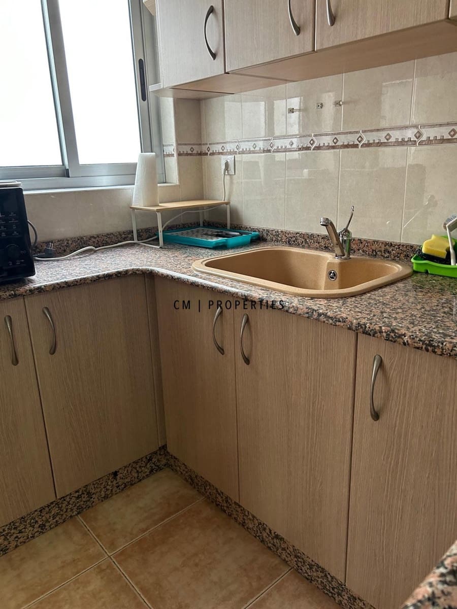 4 quarto Apartamento para arrendar em Valencia cidade - 1 400 € (Ref: 10023278)