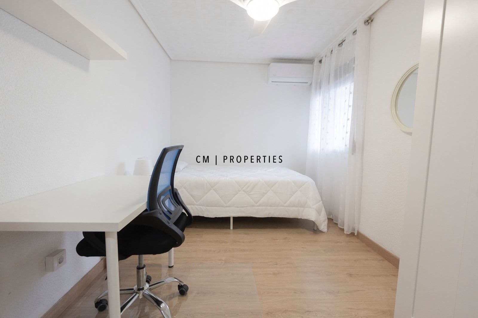 4 quarto Apartamento para arrendar em Valencia cidade - 1 400 € (Ref: 10023278)