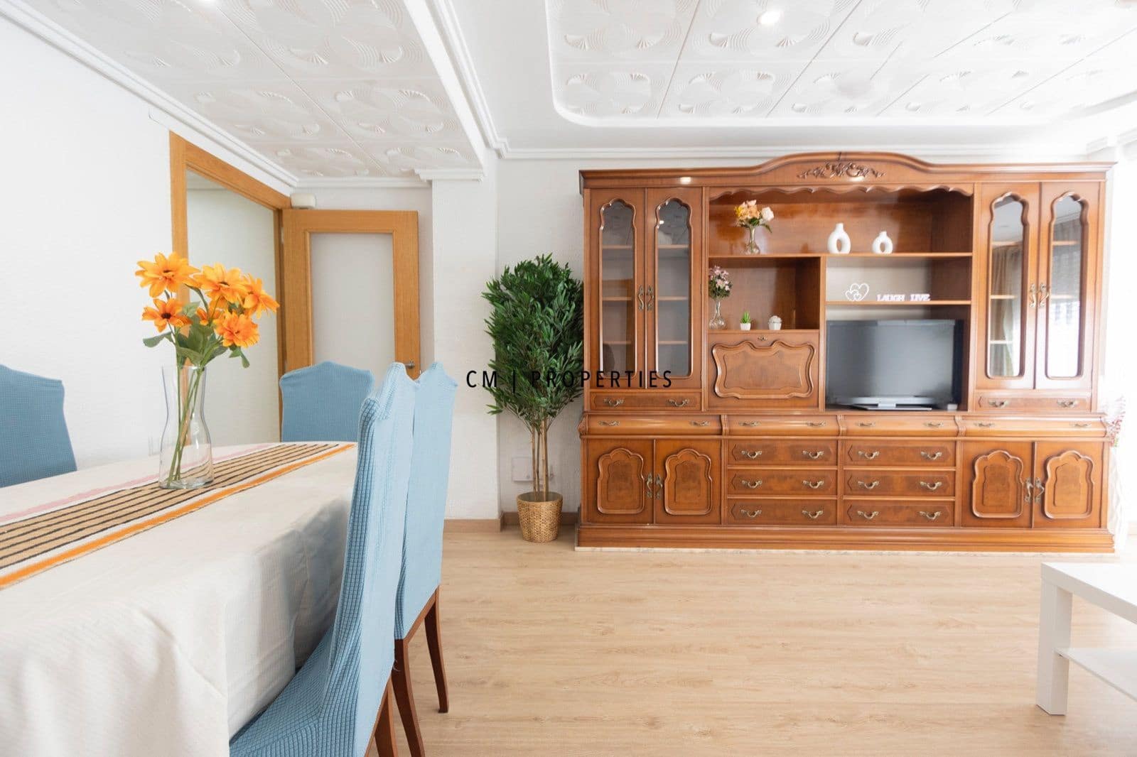 4 quarto Apartamento para arrendar em Valencia cidade - 1 400 € (Ref: 10023278)
