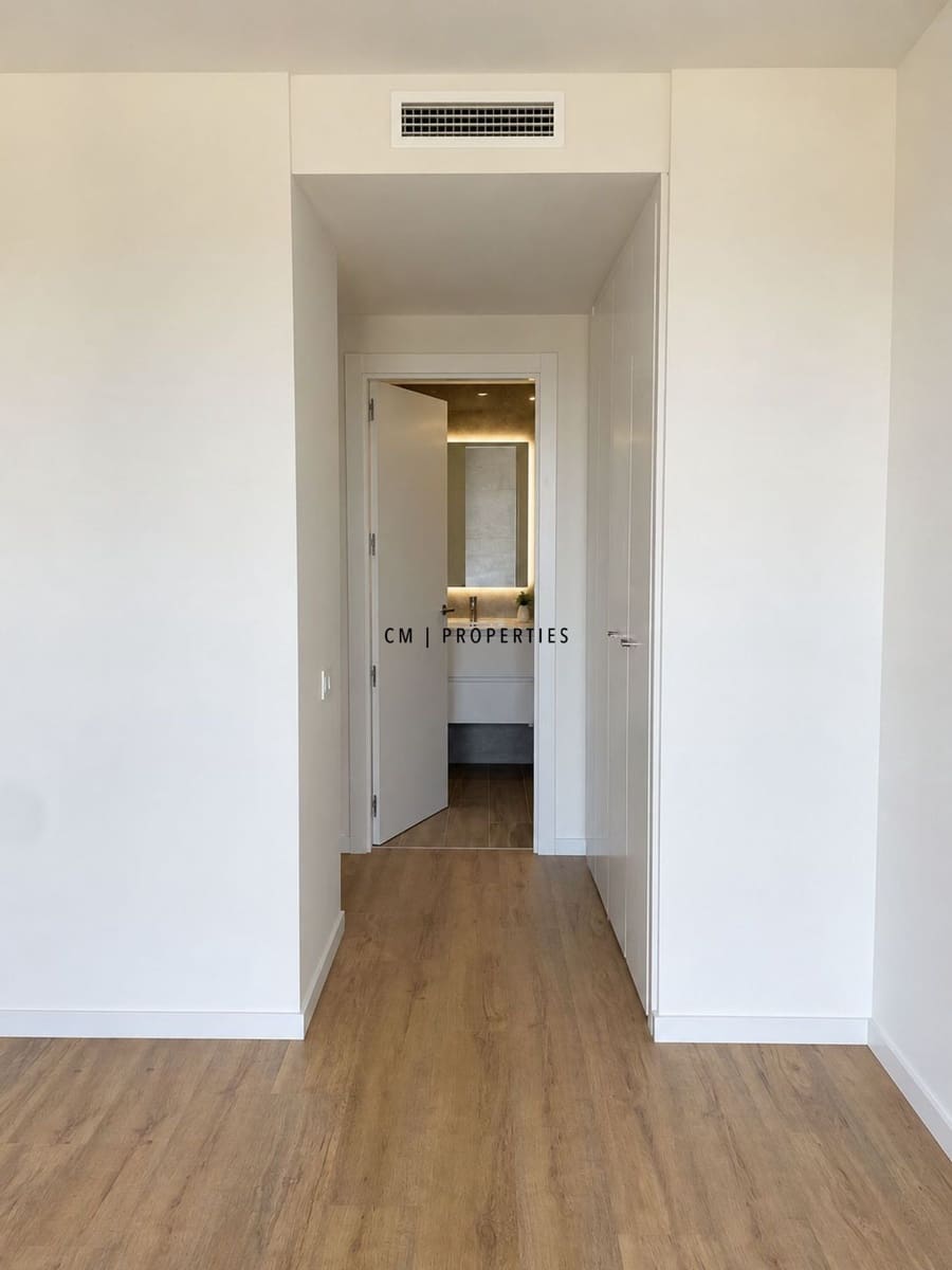 2 camera da letto Attico da affittare in Valencia citta con piscina garage - 2.450 € (Rif: 10023357)