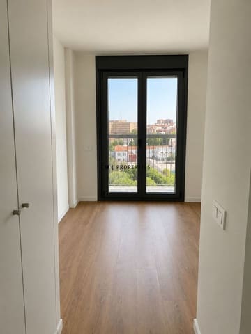 2 camera da letto Attico da affittare in Valencia città con piscina garage - 2.450 € (Rif: 10023357)