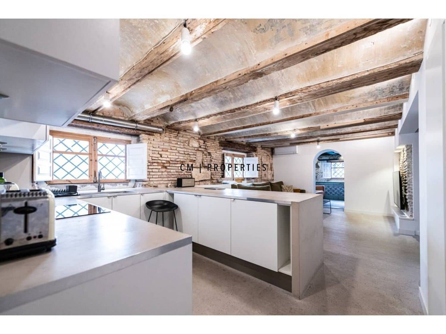 3 soverom Leilighet til leie i Valencia by - € 2 500 (Ref: 10029735)