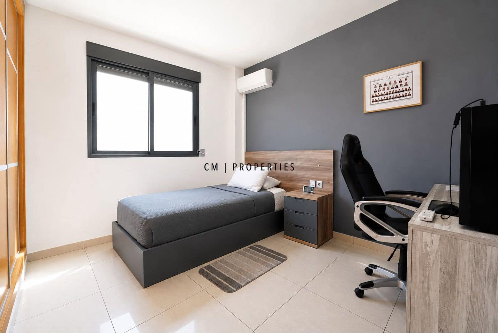 4 bedroom Villa for sale in La Pobla de Vallbona with pool garage - € 595,000 (Ref: 10029736)