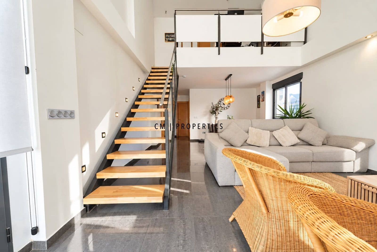 4 soverom Villa til salgs i La Pobla de Vallbona med svømmebasseng garasje - € 587 000 (Ref: 10029736)