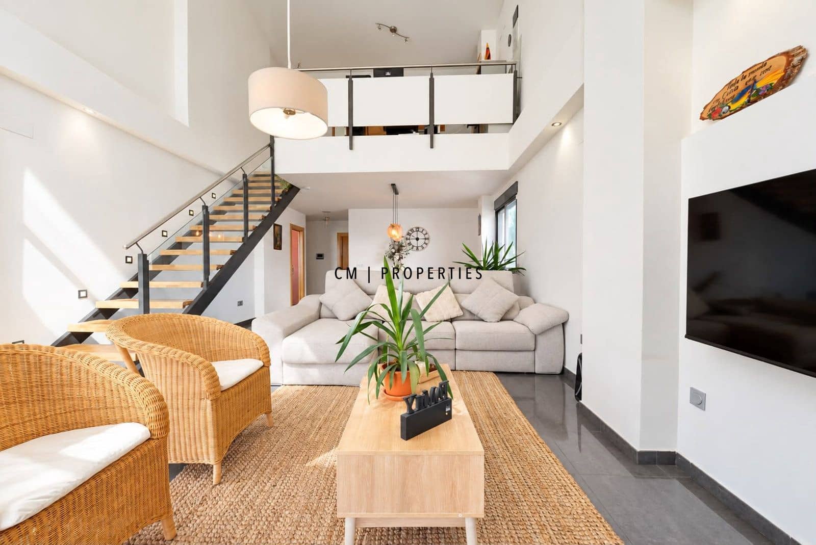 4 soverom Villa til salgs i La Pobla de Vallbona med svømmebasseng garasje - € 587 000 (Ref: 10029736)