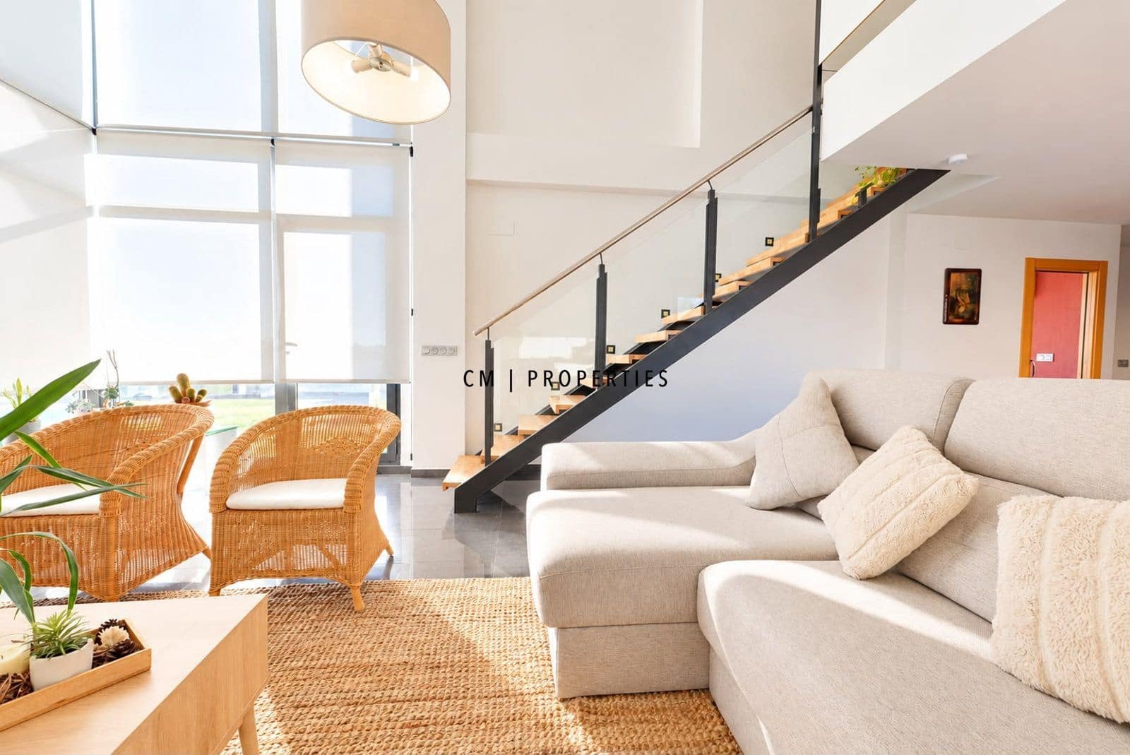 4 soverom Villa til salgs i La Pobla de Vallbona med svømmebasseng garasje - € 587 000 (Ref: 10029736)