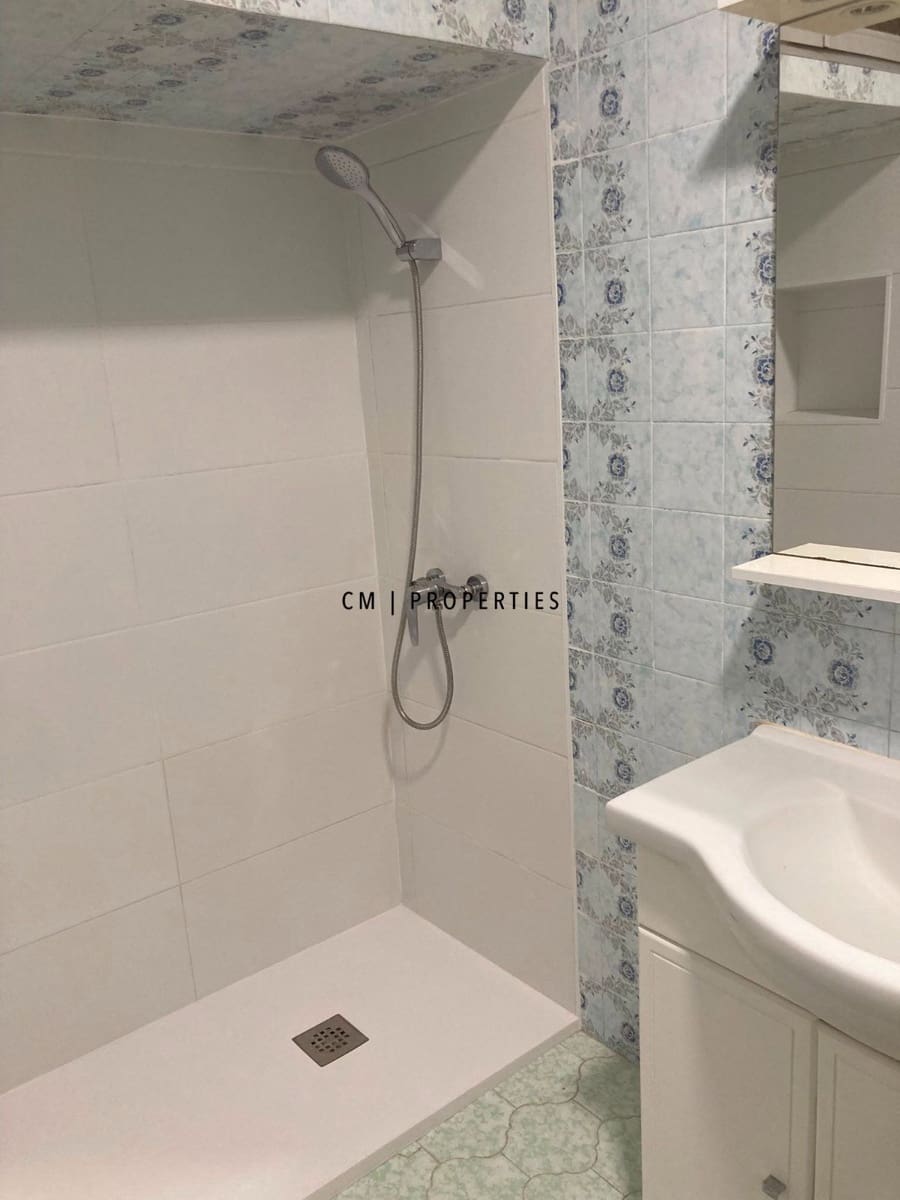 Piso de 5 habitaciones en València ciudad en alquiler con piscina - 2.250 € (Ref: 10029737)