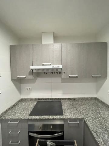 Piso de 5 habitaciones en La Petxina, València ciudad en alquiler con piscina - 2.250 € (Ref: 10029737)