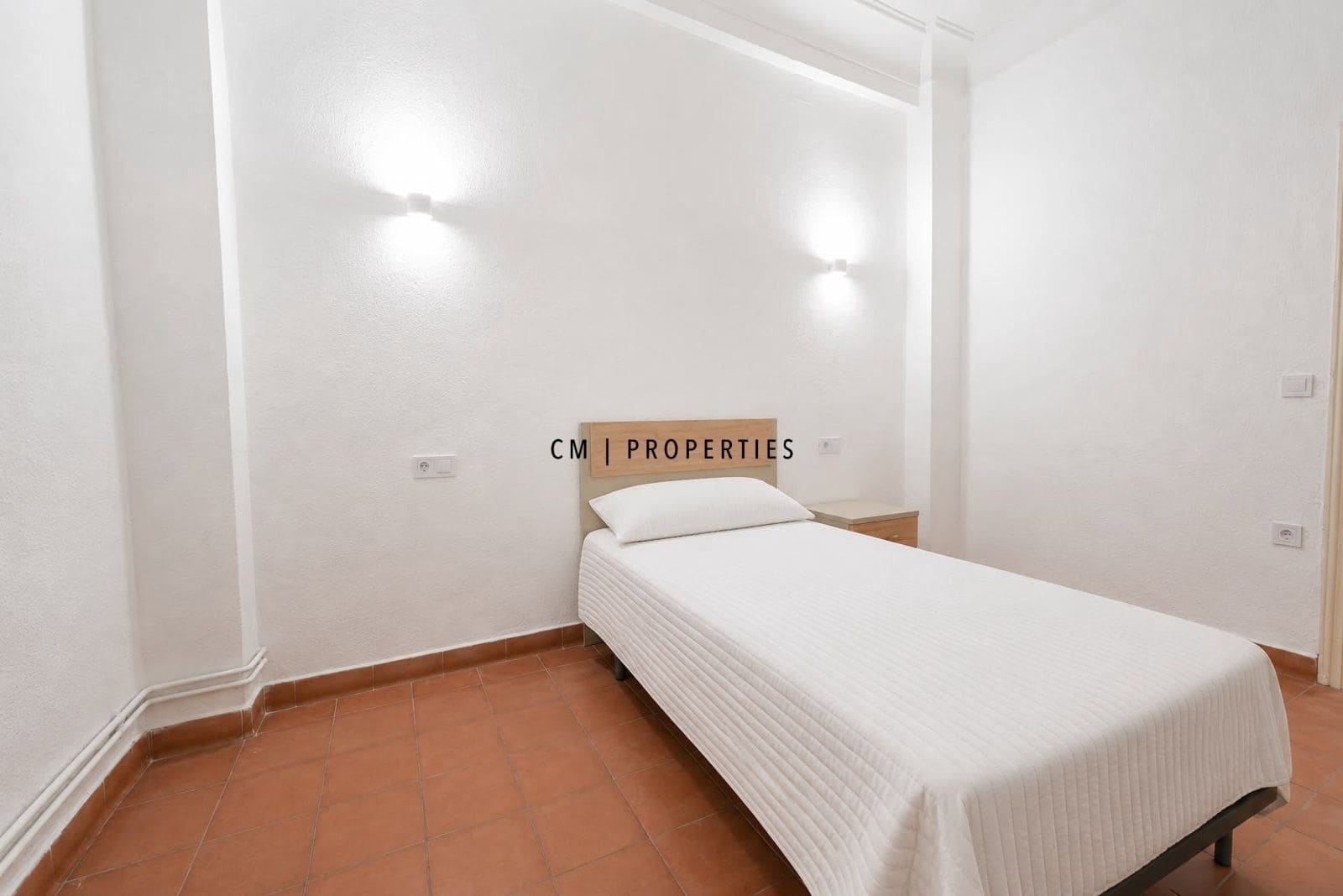 5 soveværelse Lejlighed til leje i Valencia by med swimmingpool - € 2.250 (Ref: 10033068)