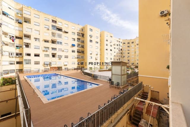 5 soveværelse Lejlighed til leje i La Petxina, Valencia by med swimmingpool - € 2.250 (Ref: 10033068)