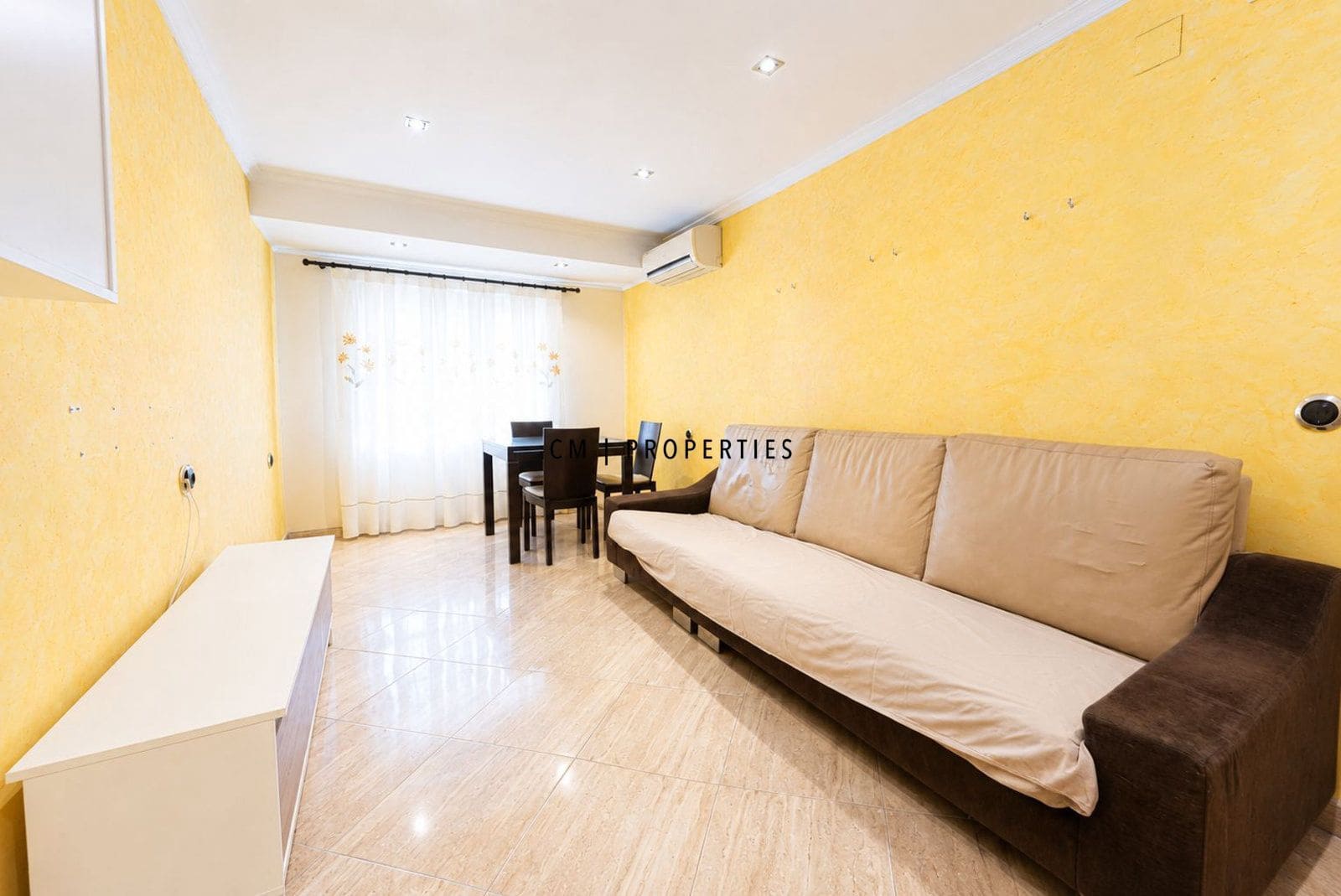 3 soverom Leilighet til leie i Sagunto / Sagunt - € 1 100 (Ref: 10035708)