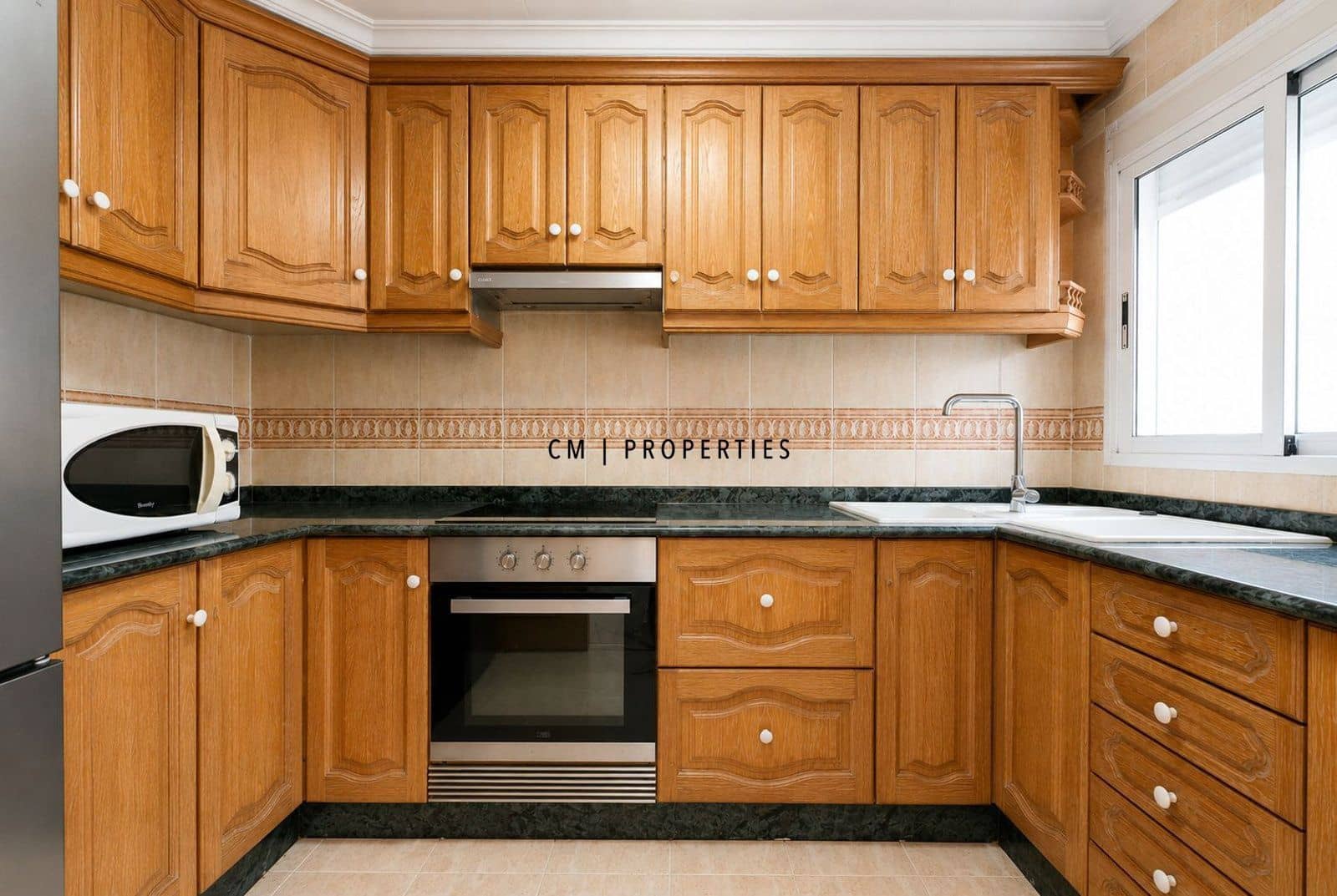 3 soverom Leilighet til leie i Sagunto / Sagunt - € 1 100 (Ref: 10035708)