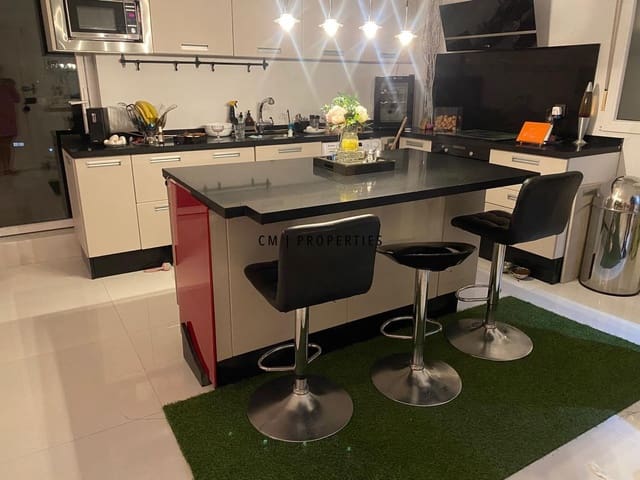 1 bedroom Flat for rent in Valencia city - € 1,500 (Ref: 10039153)