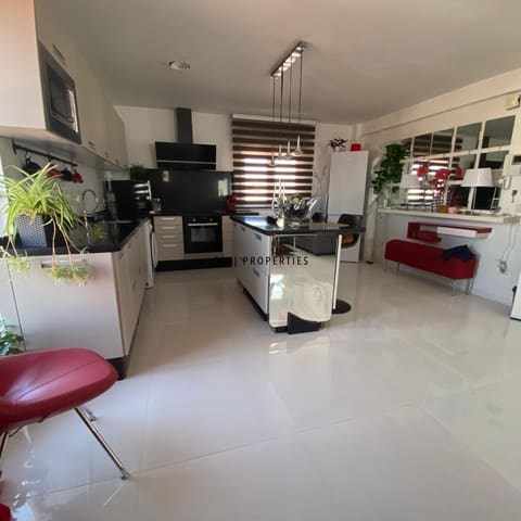 1 soverom Leilighet til leie i Valencia by - € 1 495 (Ref: 10039153)