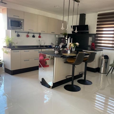 1 soverom Leilighet til leie i Valencia by - € 1 495 (Ref: 10039153)