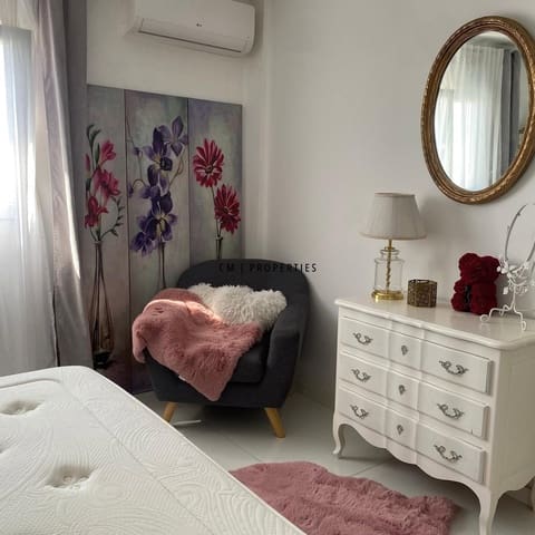 1 soverom Leilighet til leie i Valencia by - € 1 495 (Ref: 10039153)