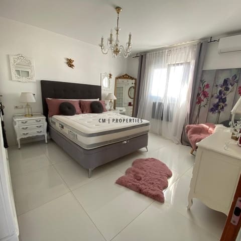 1 soverom Leilighet til leie i Valencia by - € 1 495 (Ref: 10039153)