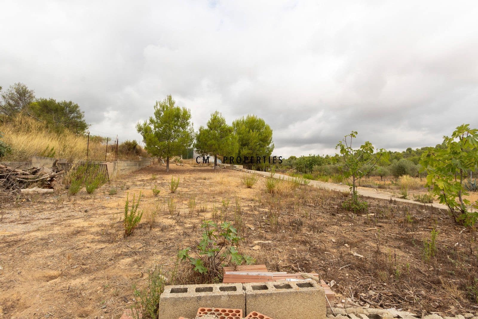 3 bedroom Villa for sale in Chiva with garage - € 190,000 (Ref: 10043338)
