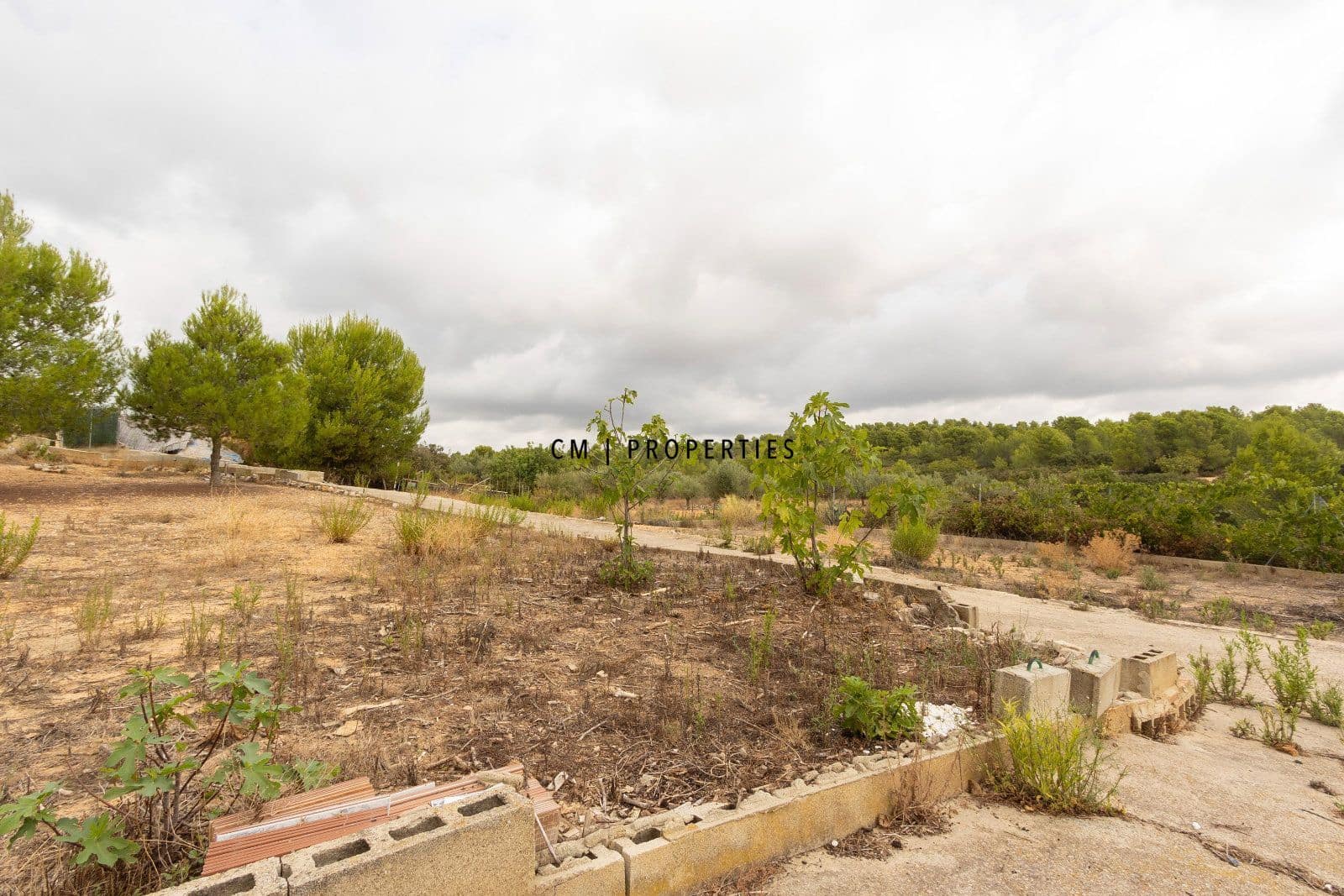 3 bedroom Villa for sale in Chiva with garage - € 190,000 (Ref: 10043338)
