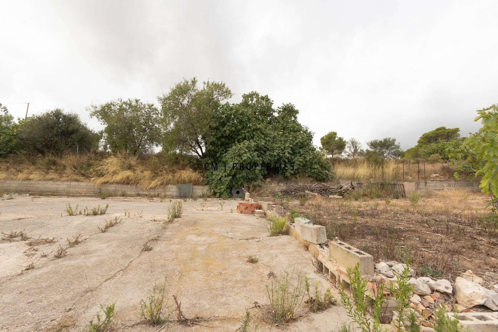 3 bedroom Villa for sale in Chiva with garage - € 190,000 (Ref: 10043338)