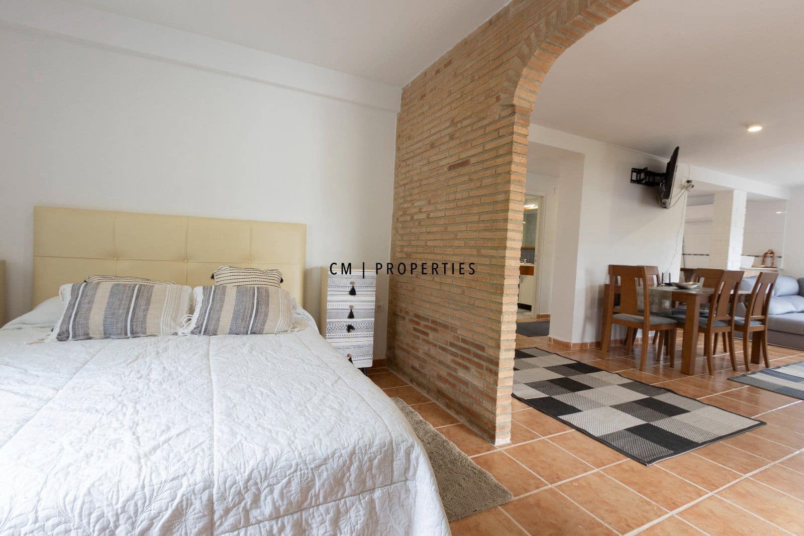 3 bedroom Villa for sale in Chiva with garage - € 190,000 (Ref: 10043338)