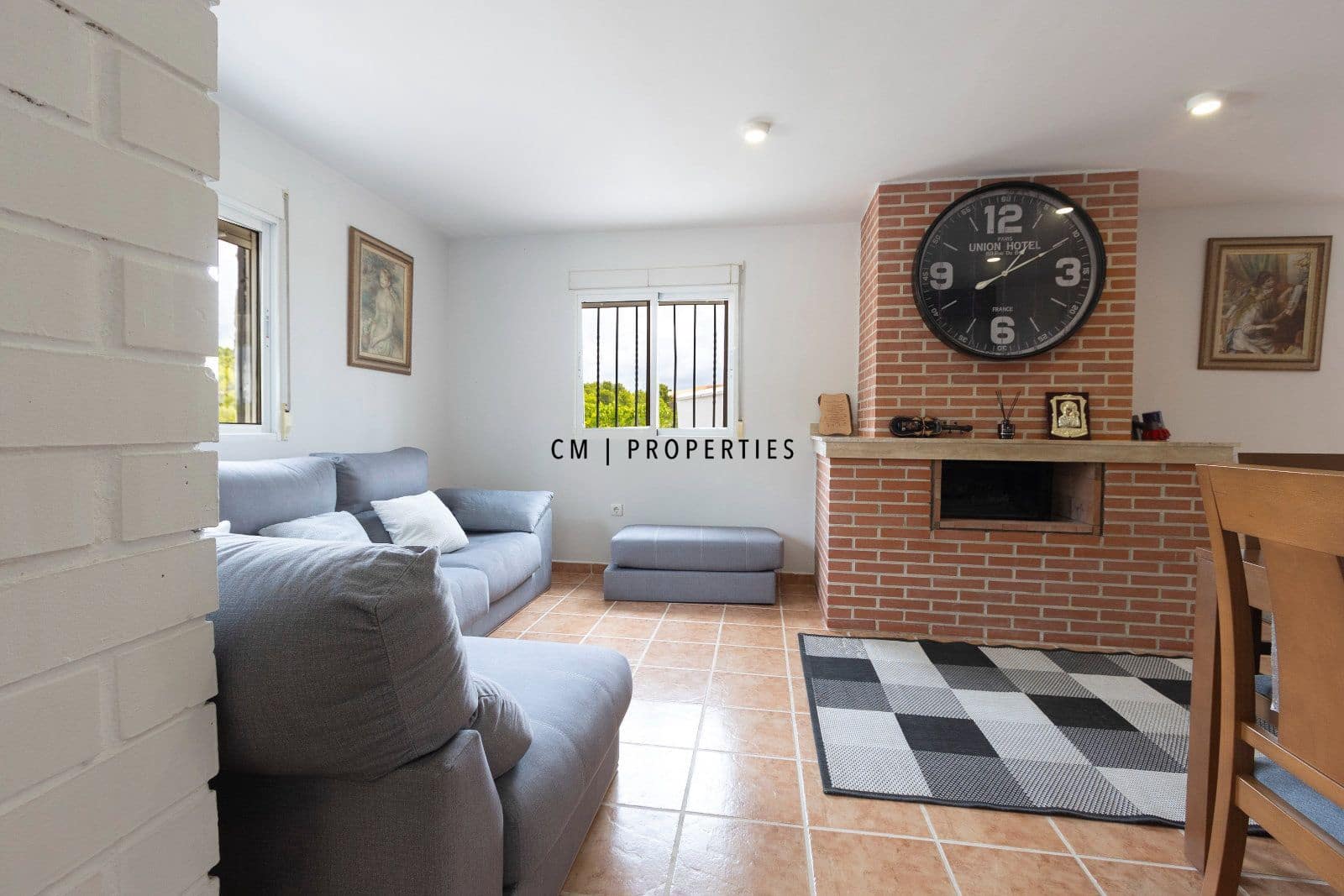 3 bedroom Villa for sale in Chiva with garage - € 190,000 (Ref: 10043338)