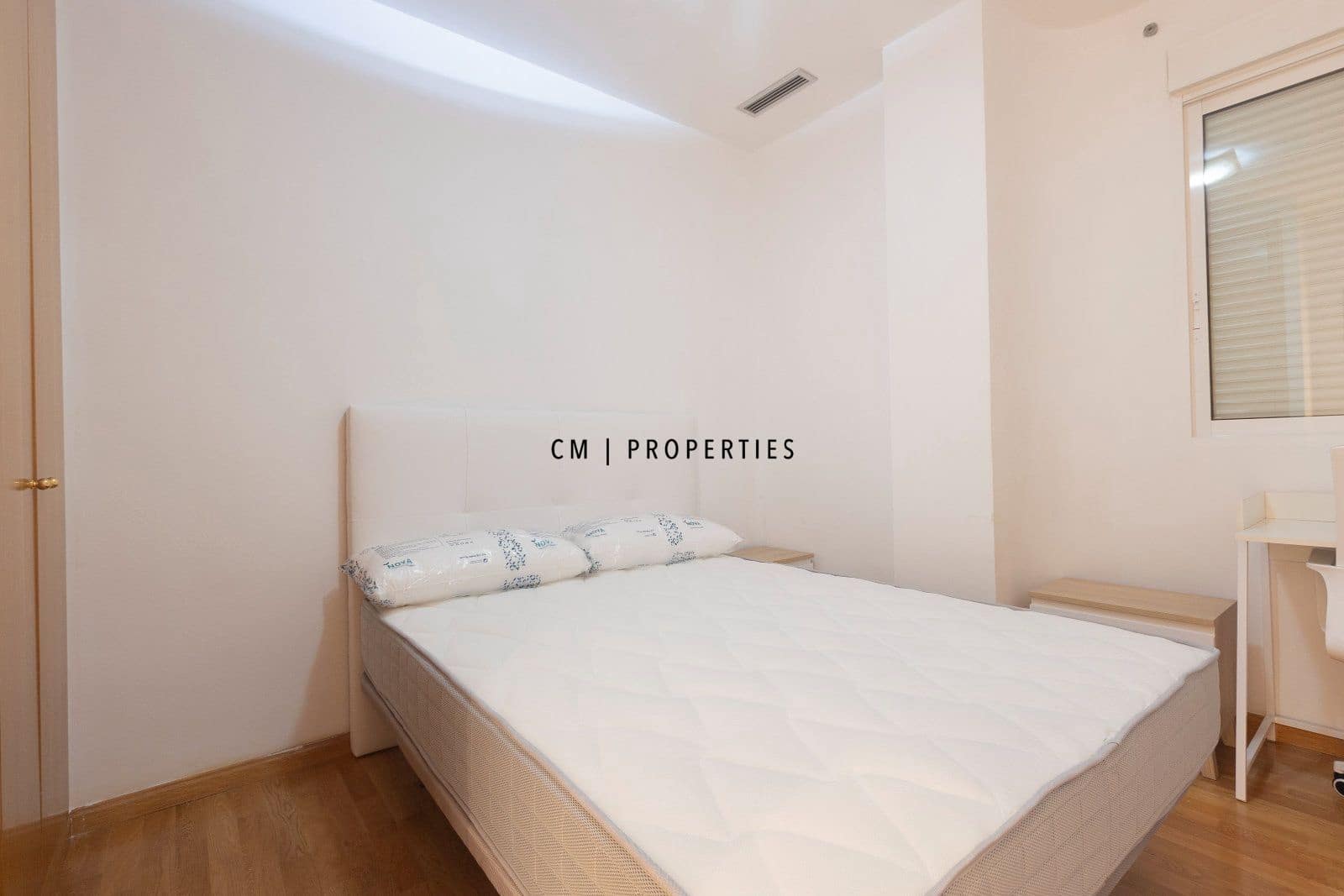 3 sovrum Lägenhet att hyra i Valencia stad - 1 800 € (Ref: 10051878)