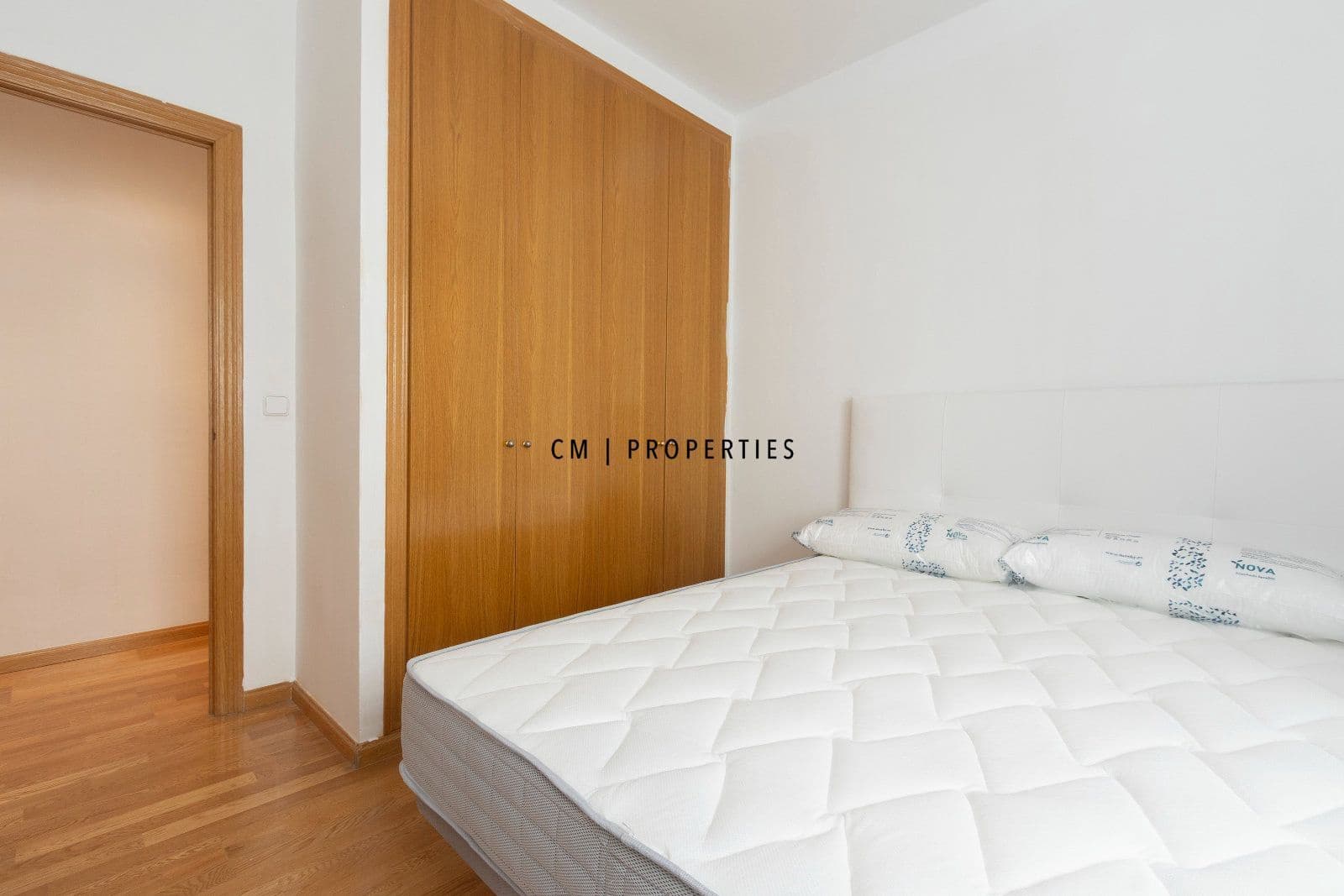 3 sovrum Lägenhet att hyra i Valencia stad - 1 800 € (Ref: 10051878)