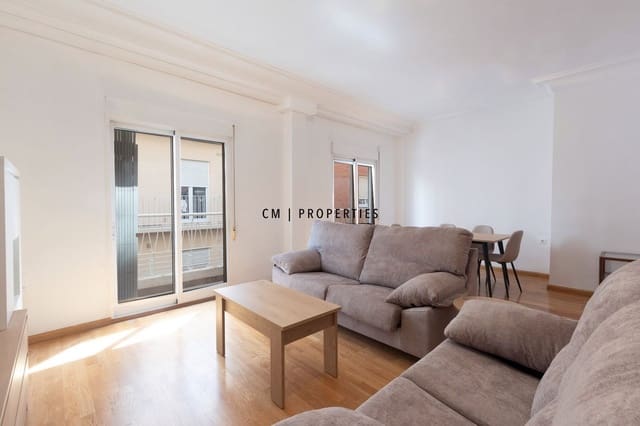 3 sovrum Lägenhet att hyra i Ciutat Vella, Valencia stad - 1 800 € (Ref: 10051878)