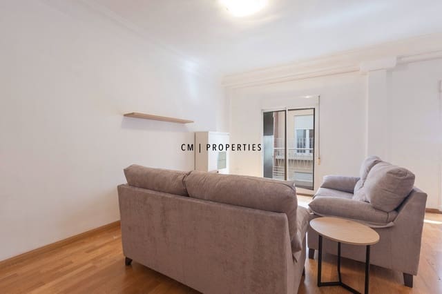 3 sovrum Lägenhet att hyra i Ciutat Vella, Valencia stad - 1 800 € (Ref: 10051878)