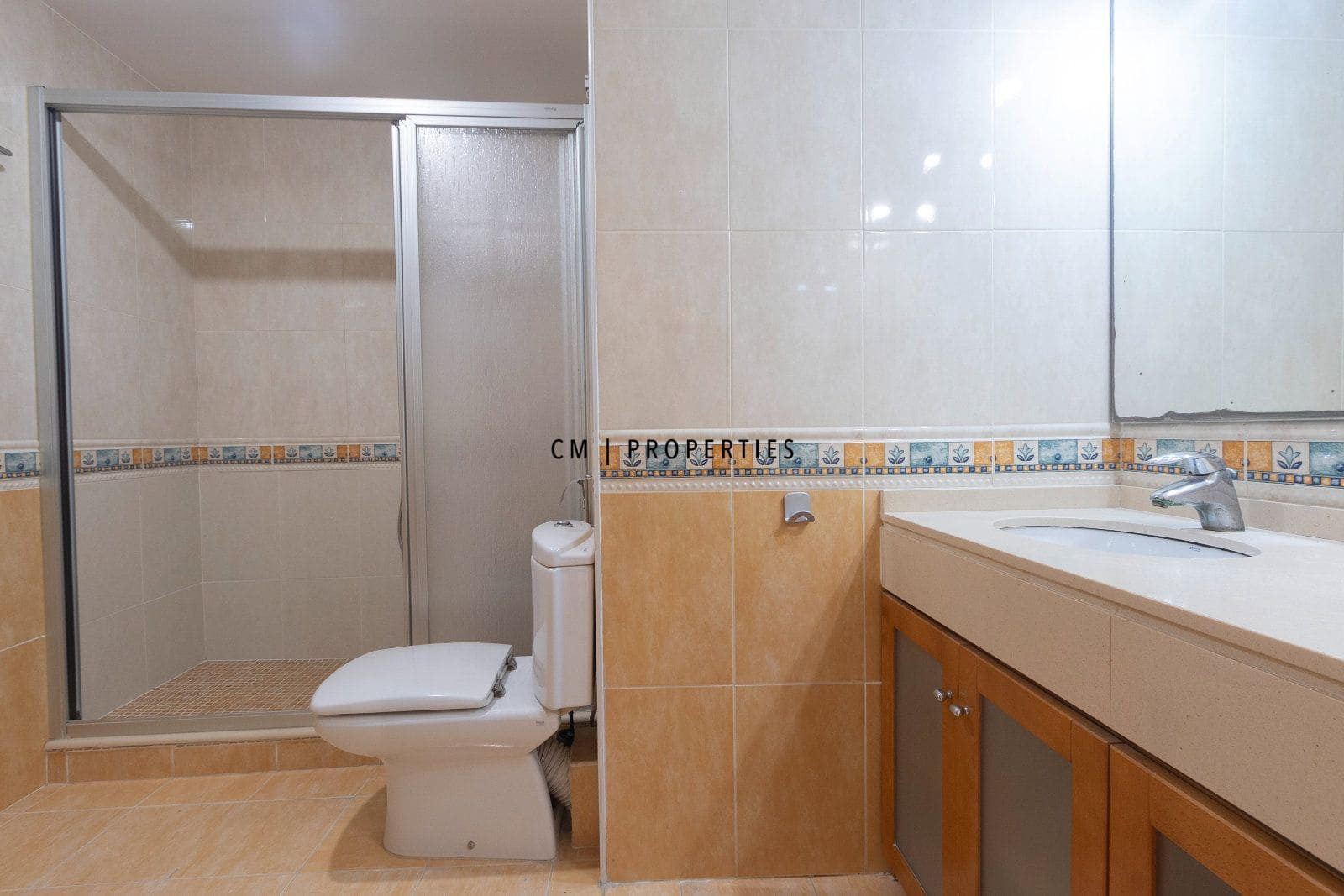 3 sovrum Lägenhet att hyra i Valencia stad - 1 800 € (Ref: 10051878)