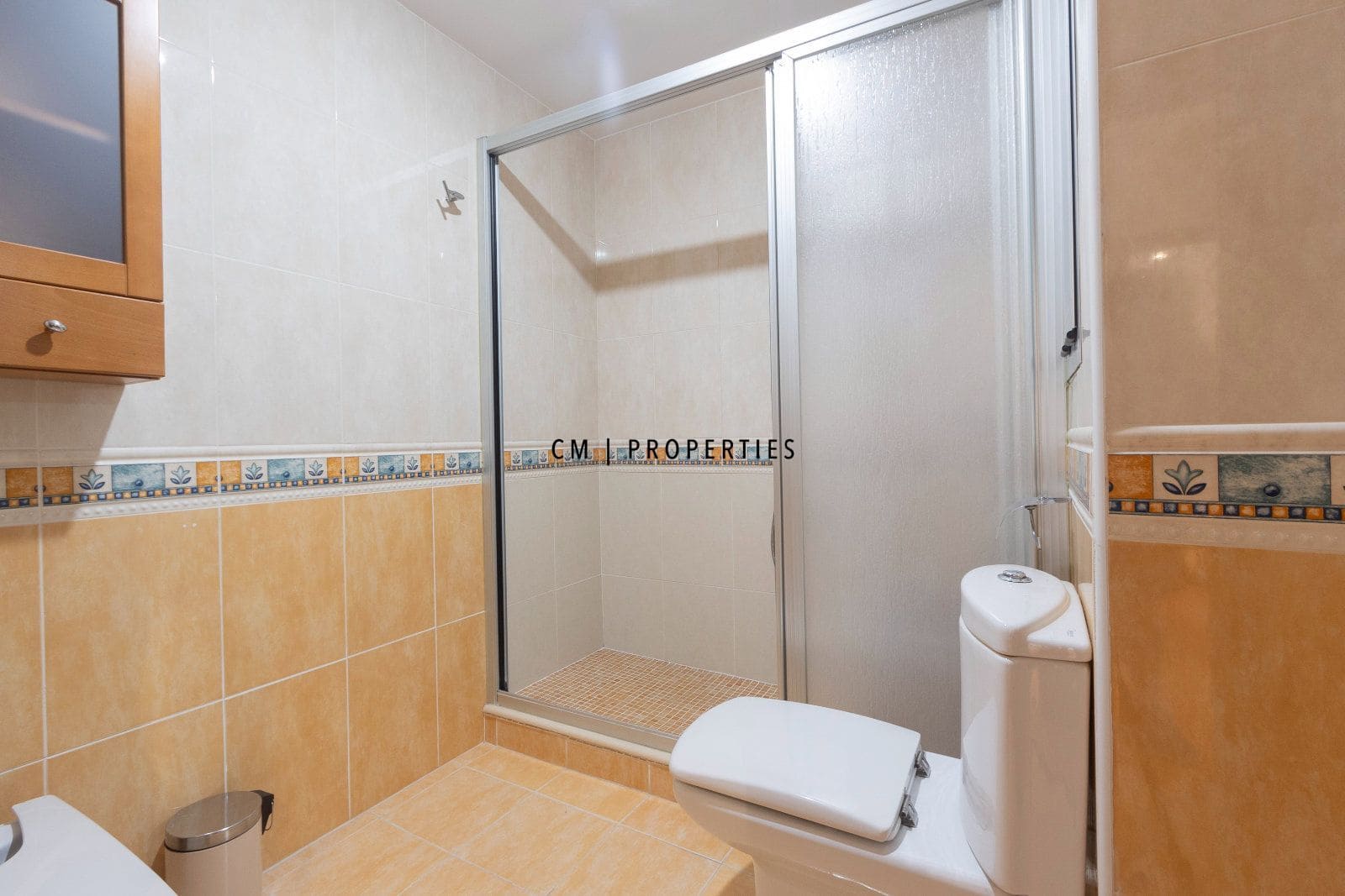 3 sovrum Lägenhet att hyra i Valencia stad - 1 800 € (Ref: 10051878)