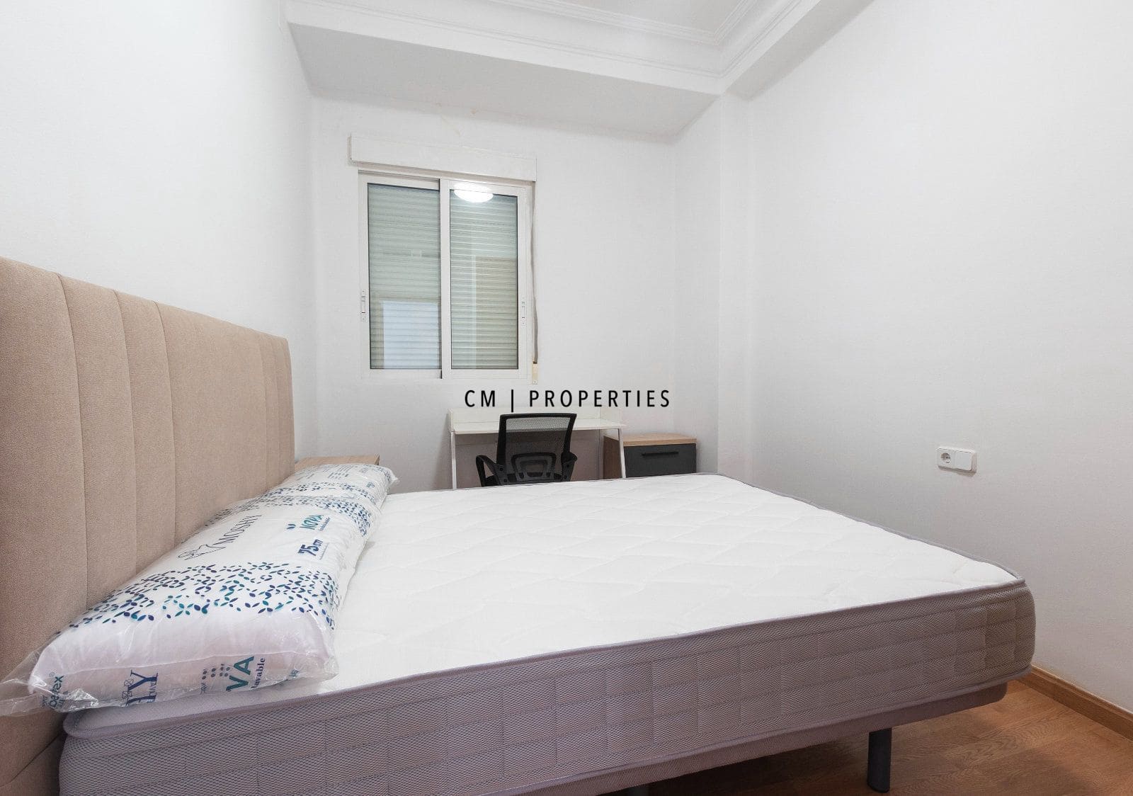 3 sovrum Lägenhet att hyra i Valencia stad - 1 800 € (Ref: 10051878)