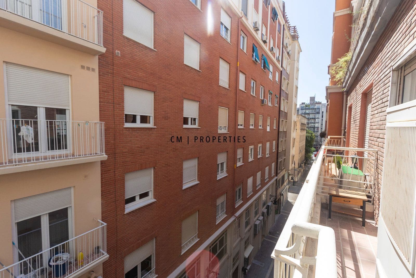 3 sovrum Lägenhet att hyra i Valencia stad - 1 800 € (Ref: 10051878)