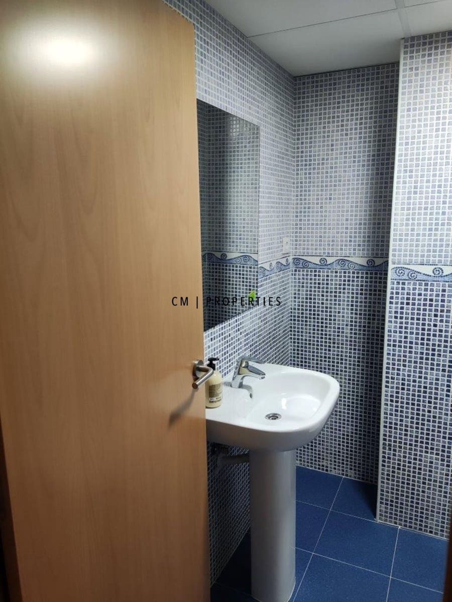 4 sypialnia Mieszkanie do wynajęcia w Paterna - 1 500 € (Ref: 10054619)