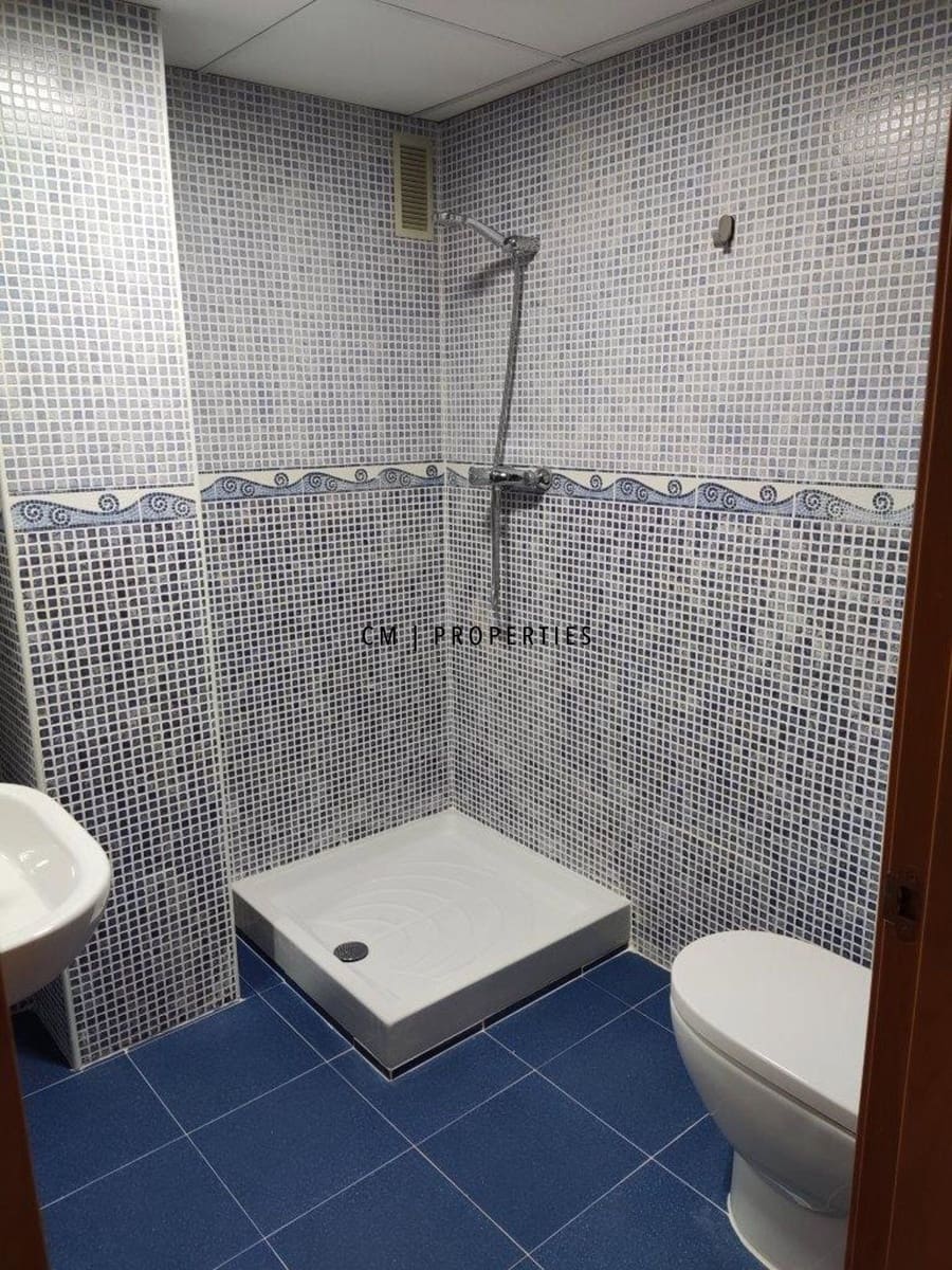 4 sypialnia Mieszkanie do wynajęcia w Paterna - 1 500 € (Ref: 10054619)
