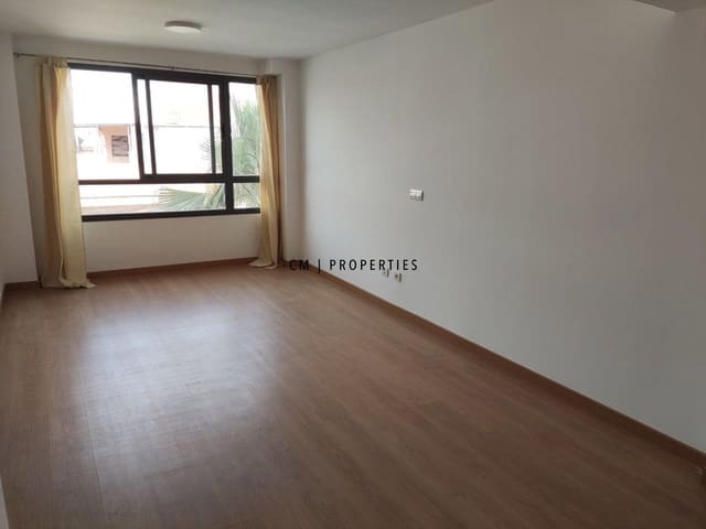 4 sypialnia Mieszkanie do wynajęcia w Paterna - 1 500 € (Ref: 10054619)
