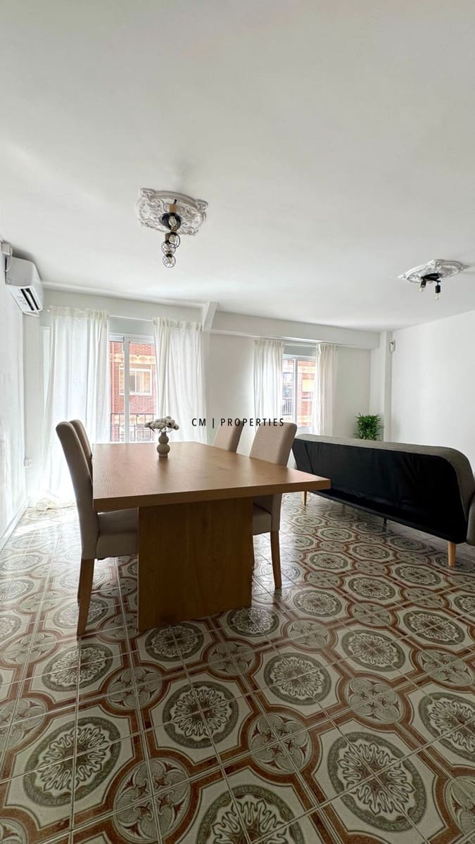 3 Zimmer Wohnung zu vermieten in Valencia Stadt - 1.700 € (Ref: 10057603)