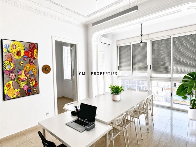 Office for rent in Valencia city - € 1,900 (Ref: 10062650)