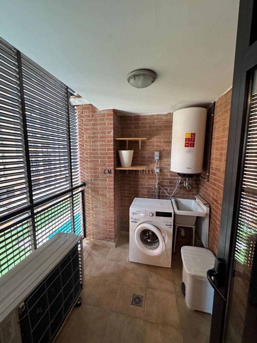 3 Zimmer Wohnung zu vermieten in Valencia Stadt mit Pool Garage - 2.495 € (Ref: 10062652)