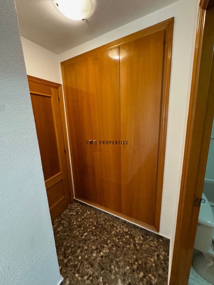 4 sypialnia Mieszkanie do wynajęcia w Miasto Walencja z garażem - 1 795 € (Ref: 10062654)