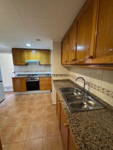 4 sypialnia Mieszkanie do wynajęcia w Benicalap, Miasto Walencja z garażem - 1 795 € (Ref: 10062654)