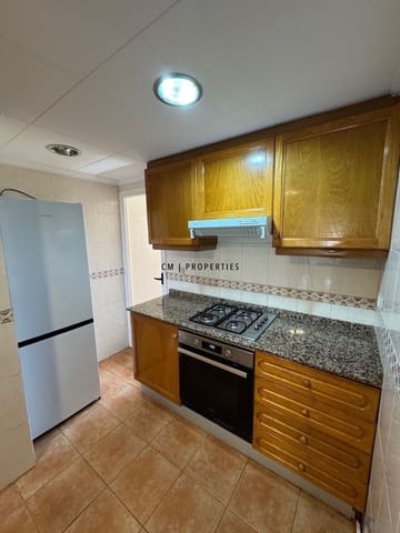 4 sypialnia Mieszkanie do wynajęcia w Benicalap, Miasto Walencja z garażem - 1 795 € (Ref: 10062654)