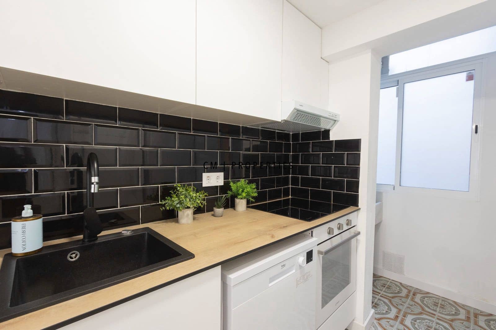 3 makuuhuone Asunto vuokrattavana paikassa Valencia kaupunki - 1 700 € (Ref: 10070198)