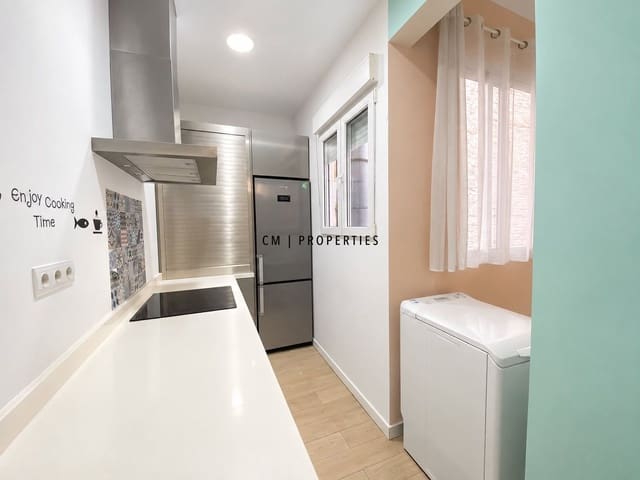 4 slaapkamer Flat te huur in L'Eixample, Valencia stad - € 1.650 (Ref: 10070253)