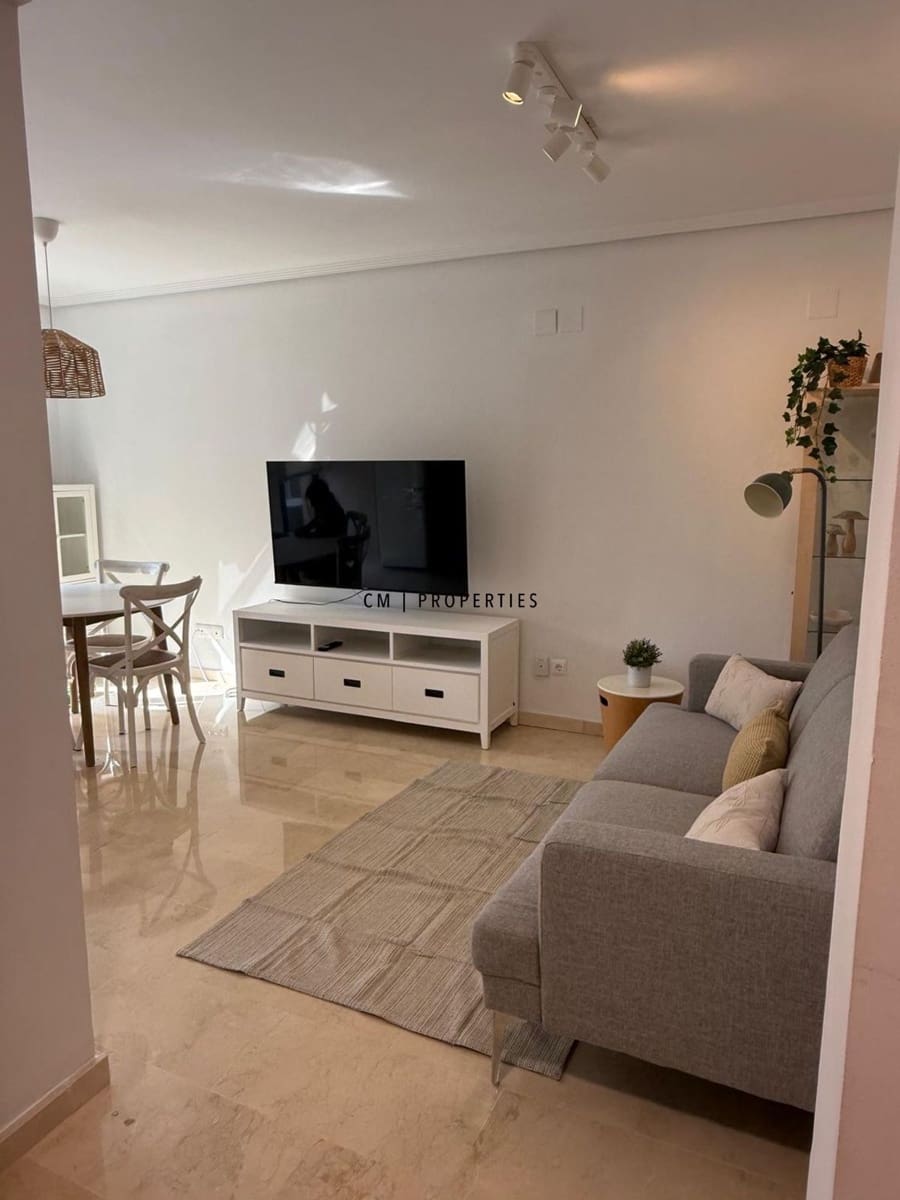 1 soveværelse Lejlighed til leje i Valencia by - € 1.300 (Ref: 10073355)