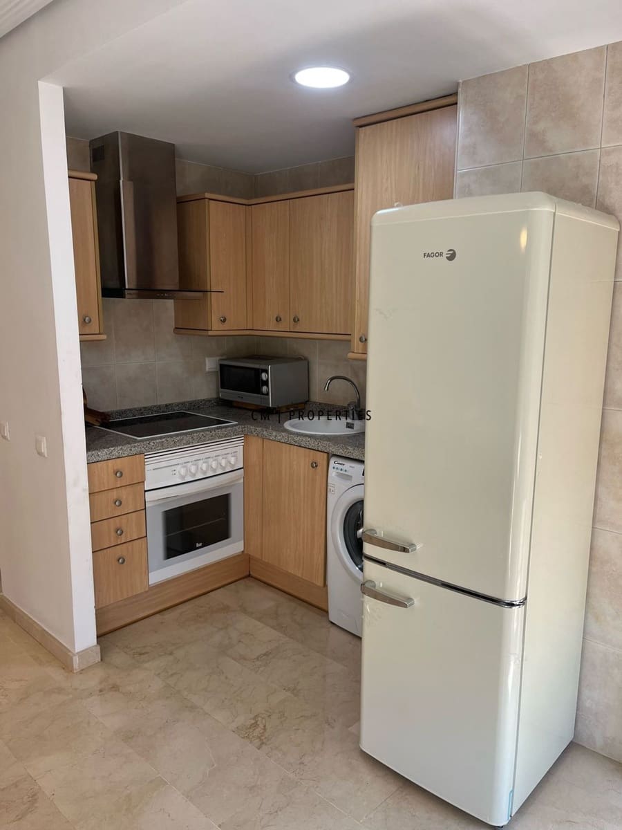 1 soveværelse Lejlighed til leje i Valencia by - € 1.300 (Ref: 10073355)